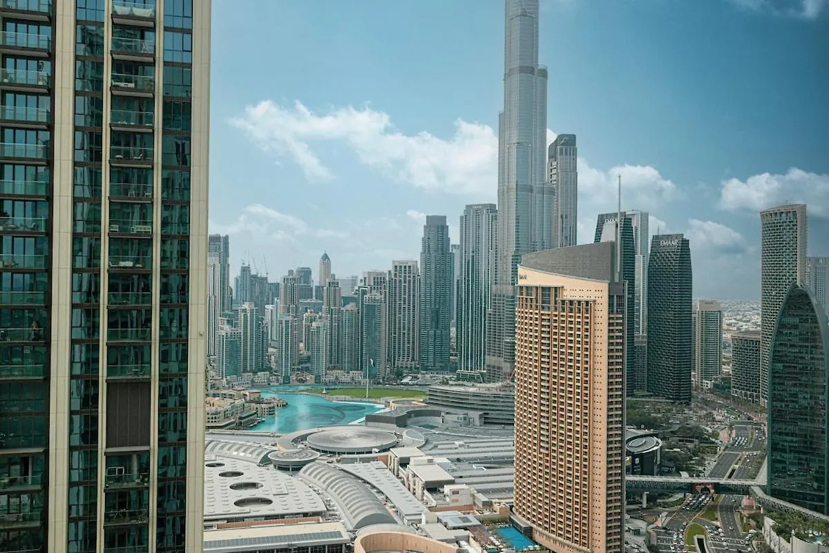Luxurious Burj Khalifa And Fountain Views Apartment Dubai