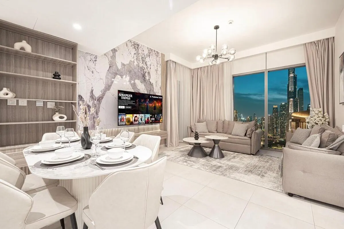 Luxurious Burj Khalifa And Fountain Views Apartment Dubai
